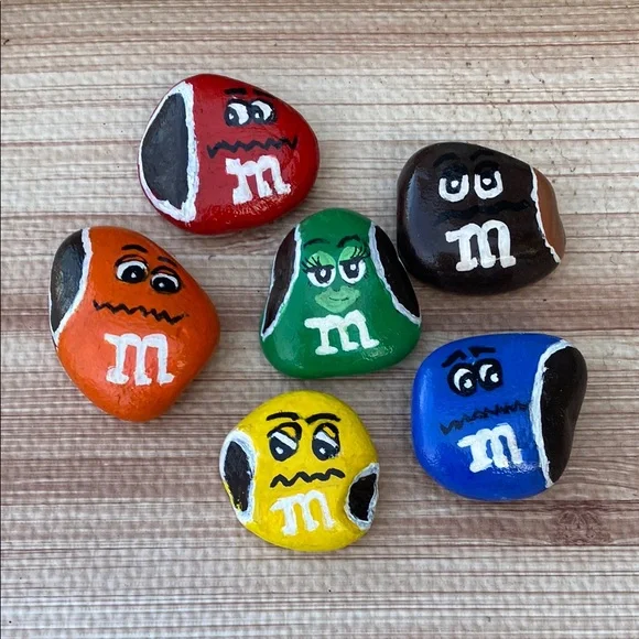 Colorful M&M's Painted Stones Set - Picture 2 of 10